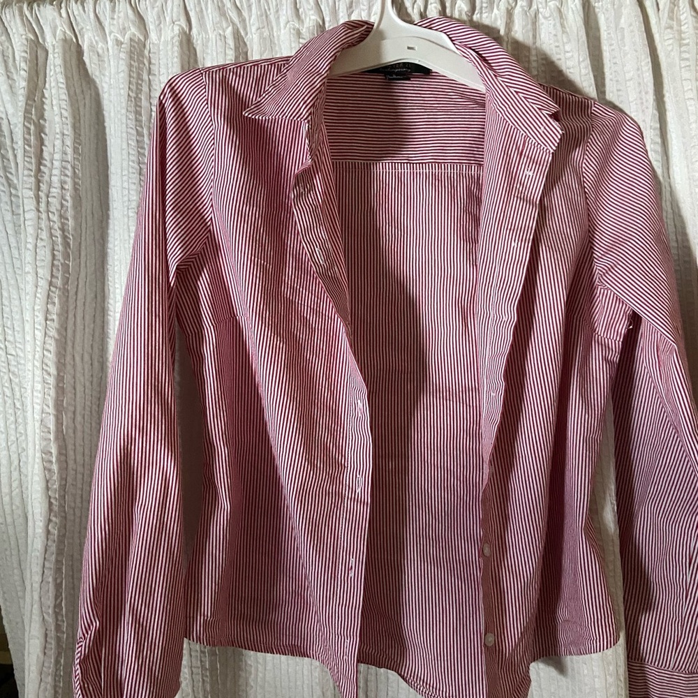 striped long sleeve shirt 🌊